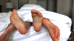 www.4tomiko.com - CARMEN AND TOMIKO FOOTSIES thumbnail