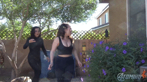 www.4tomiko.com - KAT CATCHES CARMEN thumbnail
