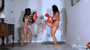 www.4tomiko.com - ONE SIDED BOXING WITH TOMIKO thumbnail